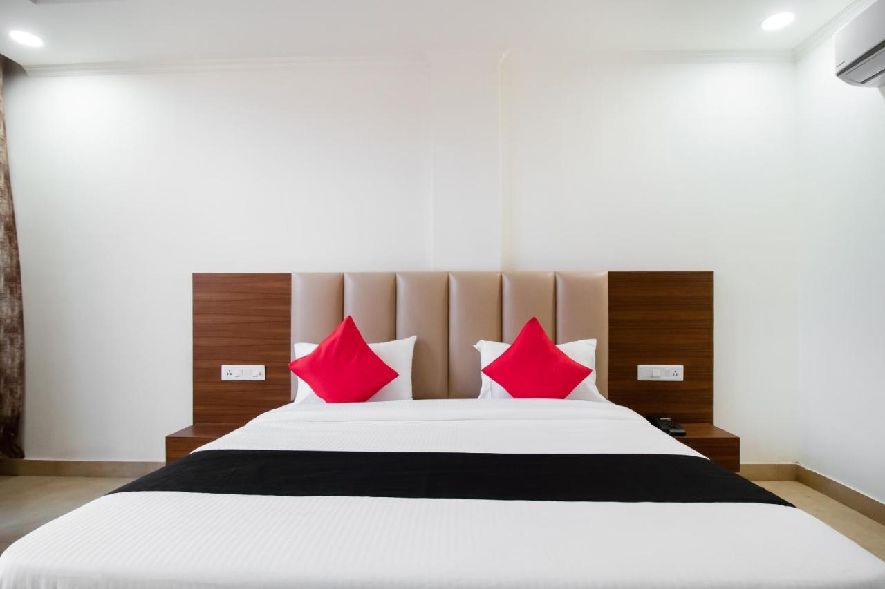 Hotel Grand 81 Faridabad Exterior foto
